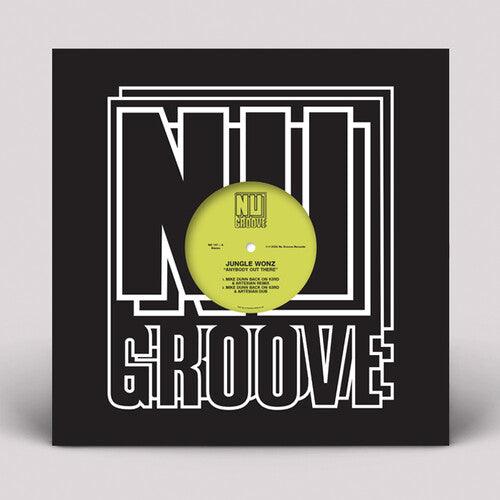 Jungle Wonz (Aka Marshall Jefferson)- Anybody Out There / 20 Paces From The Moon { VINYL LP }