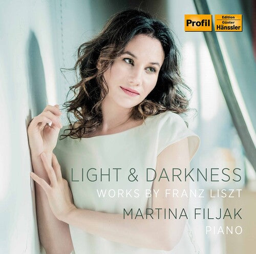 Martina Filjak: Light & Darkness - Record