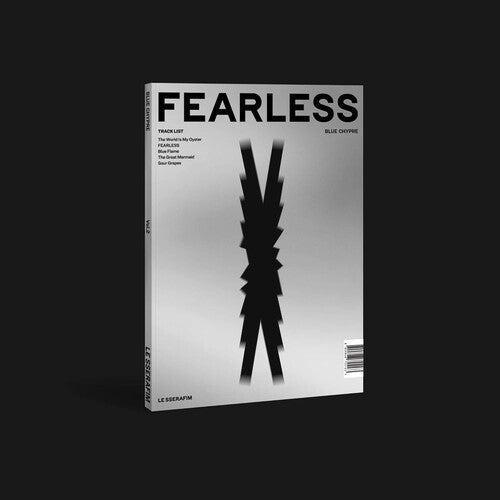 Le Sserafim: 1st Mini Album 'FEARLESS' [BLUE CHYPRE Ver.] - CD