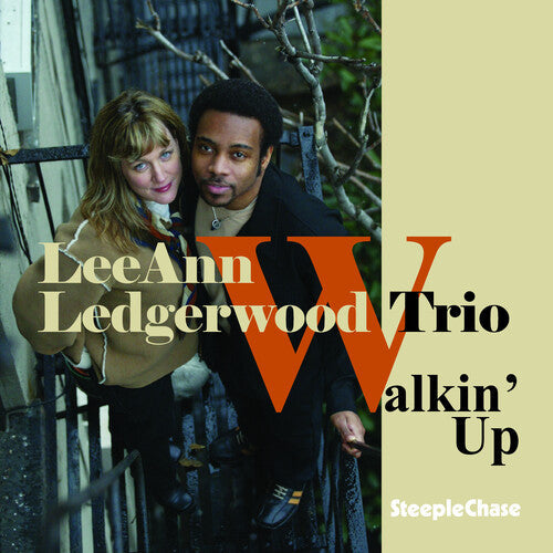 LeeAnn Ledgerwood: Walkin' Up - CD